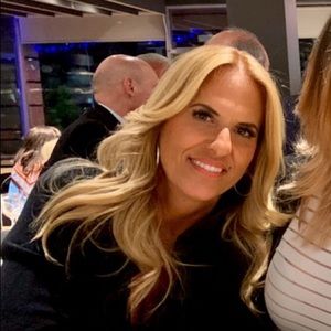 Meet your Posher, Franca